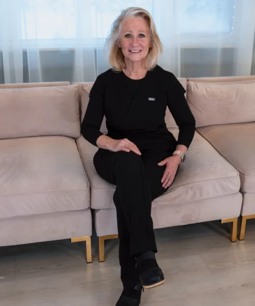 Derrelyn Profile picture Derrelyn Profile picture