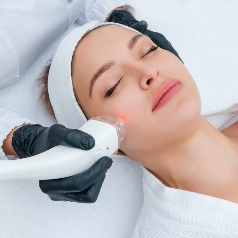 Light & Bright facial